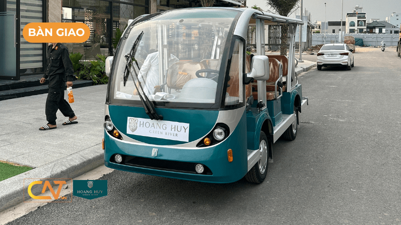 Bàn giao xe điện 11 chỗ cho Hoàng Huy Green River Hải Phòng