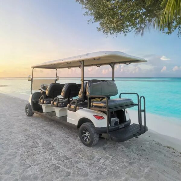 Xe điện sân golf 8 chỗ Eagle EG206EKSZ màu trắng nhập khẩu chính hãng.